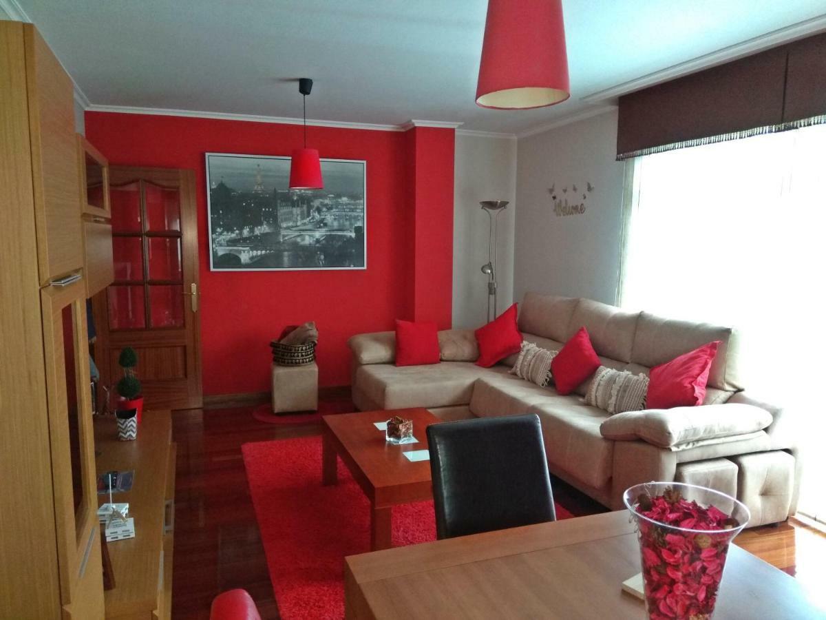 Apartamento Plaza Perillana Ponteareas Kültér fotó